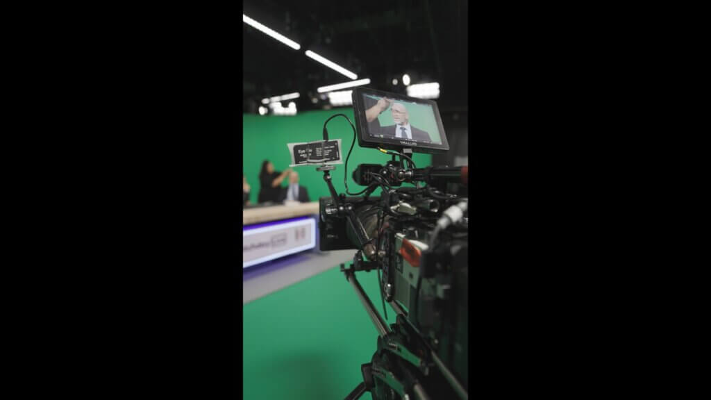 Broadcast behind the scenes 1
