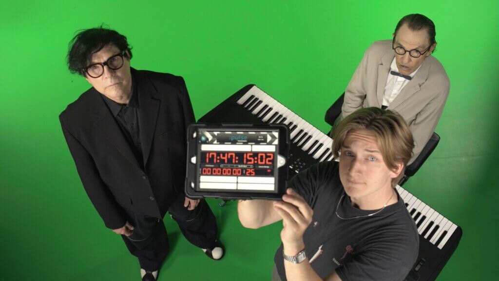 Broadcast behind the scenes 5